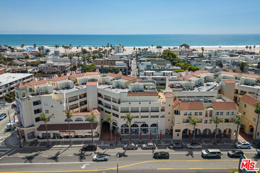 235 Main St Unit: 121