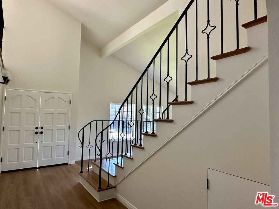 26065 Redbluff Dr