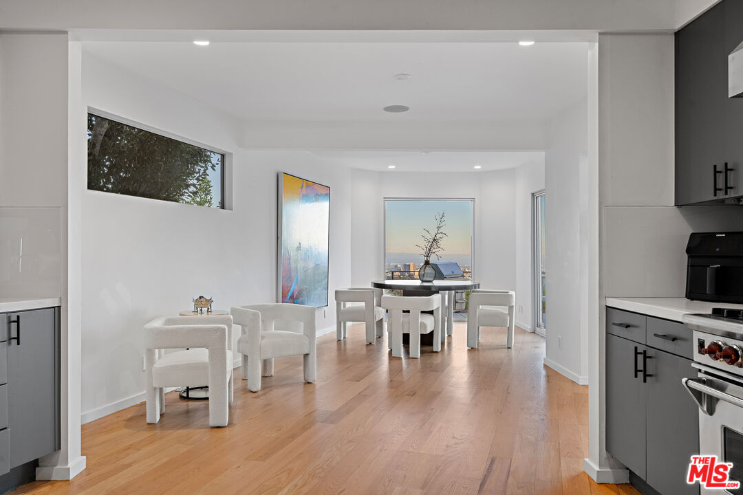 10134 Angelo View Dr