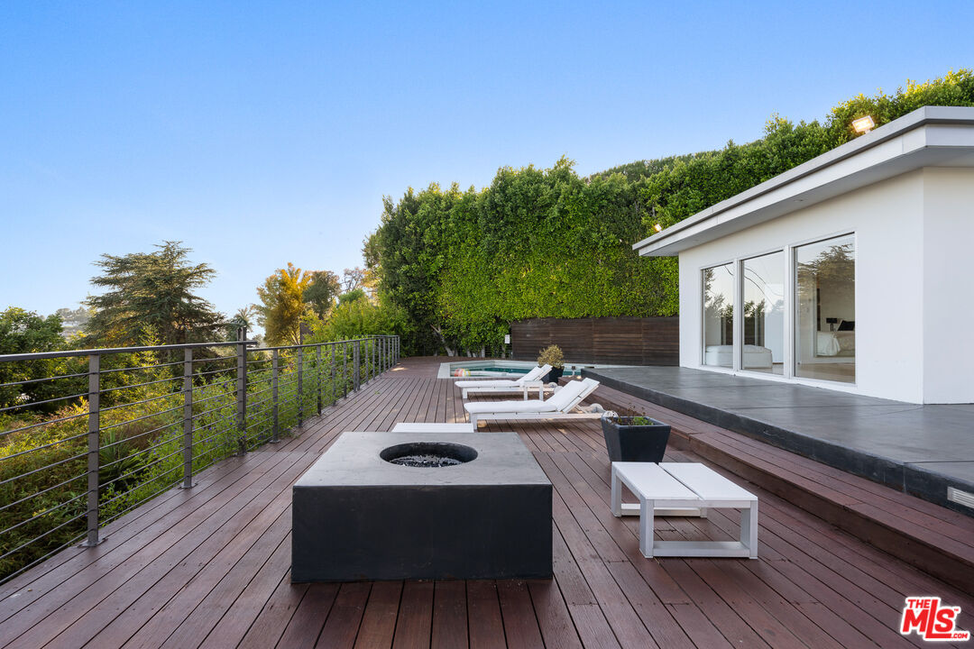 10134 Angelo View Dr