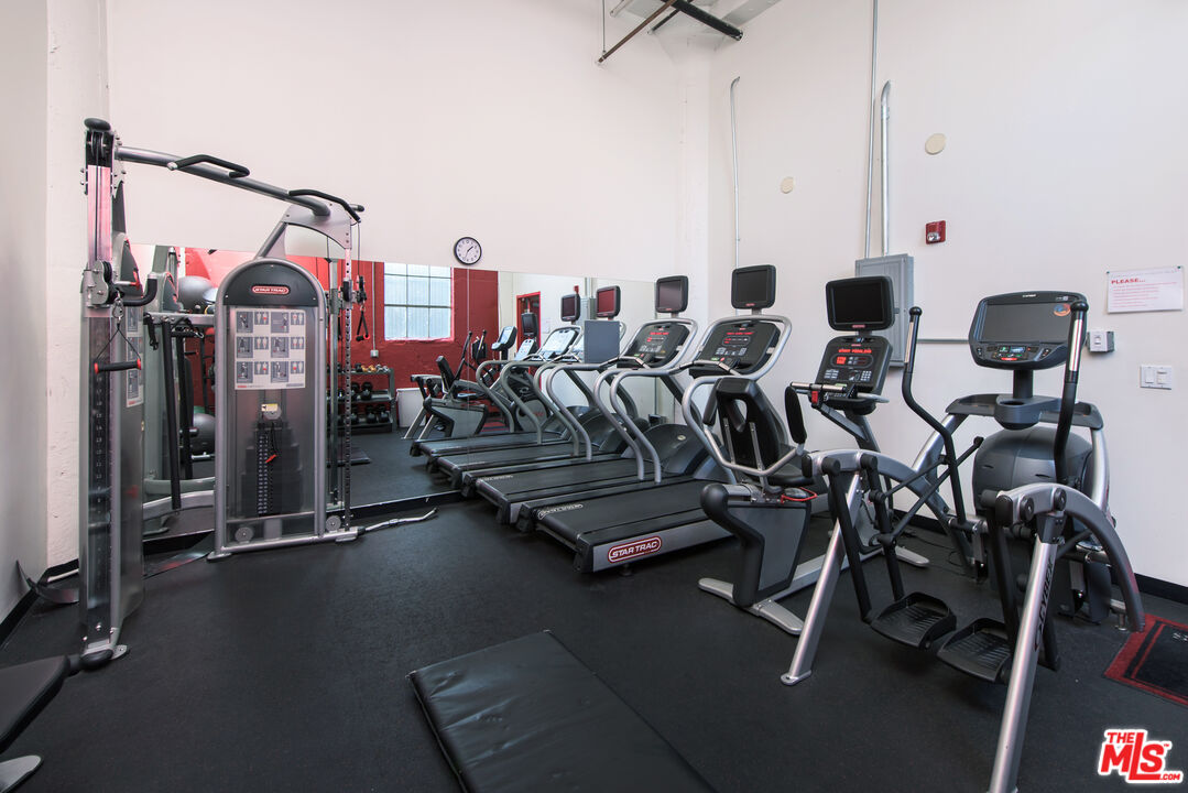 420 S San Pedro St Unit: 319