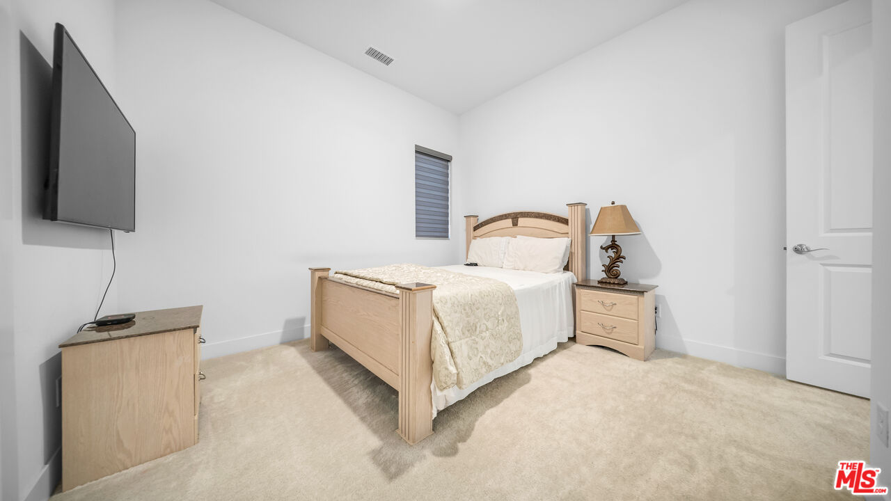 12553 N Ridgeline Rd