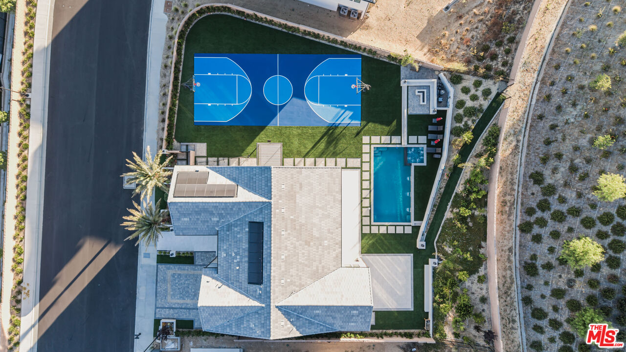 12553 N Ridgeline Rd