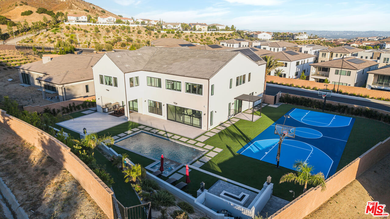 12553 N Ridgeline Rd