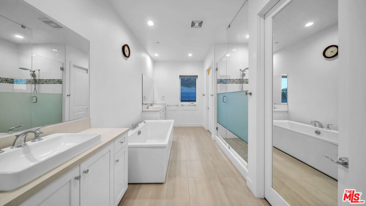 12553 N Ridgeline Rd