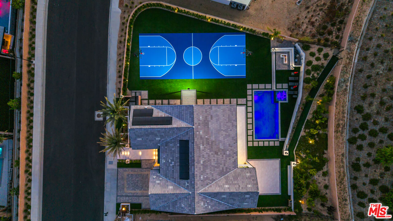 12553 N Ridgeline Rd