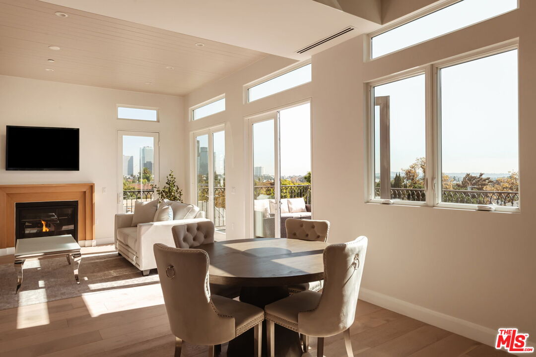 10725 Ashton Ave Unit: 401