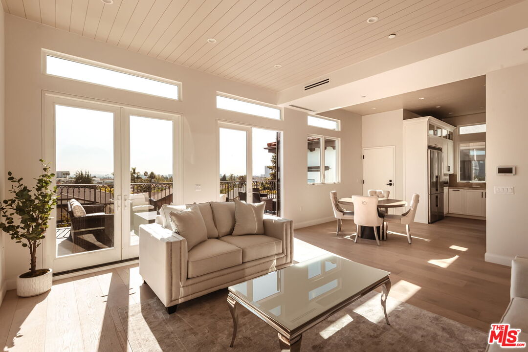 10725 Ashton Ave Unit: 401