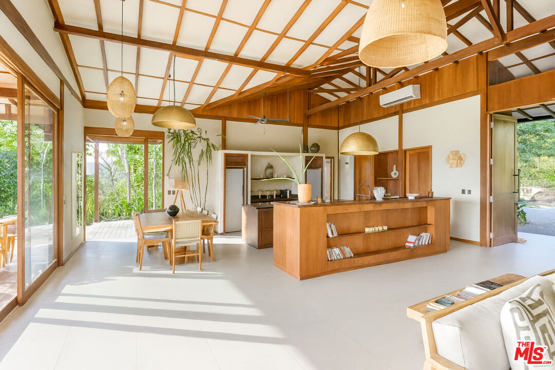 0 Mal Pais, Santa Teresa, Costa Rica