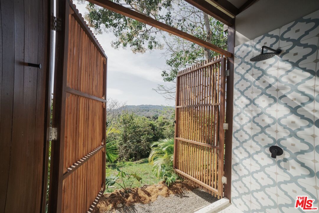 0 Mal Pais, Santa Teresa, Costa Rica