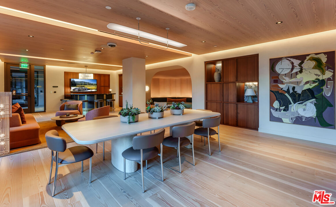 700 Broadway Unit: PH 715