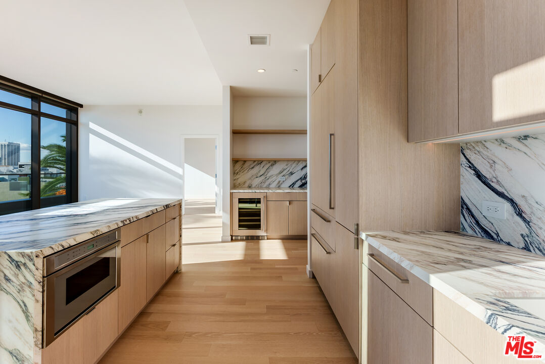 700 Broadway Unit: PH 715