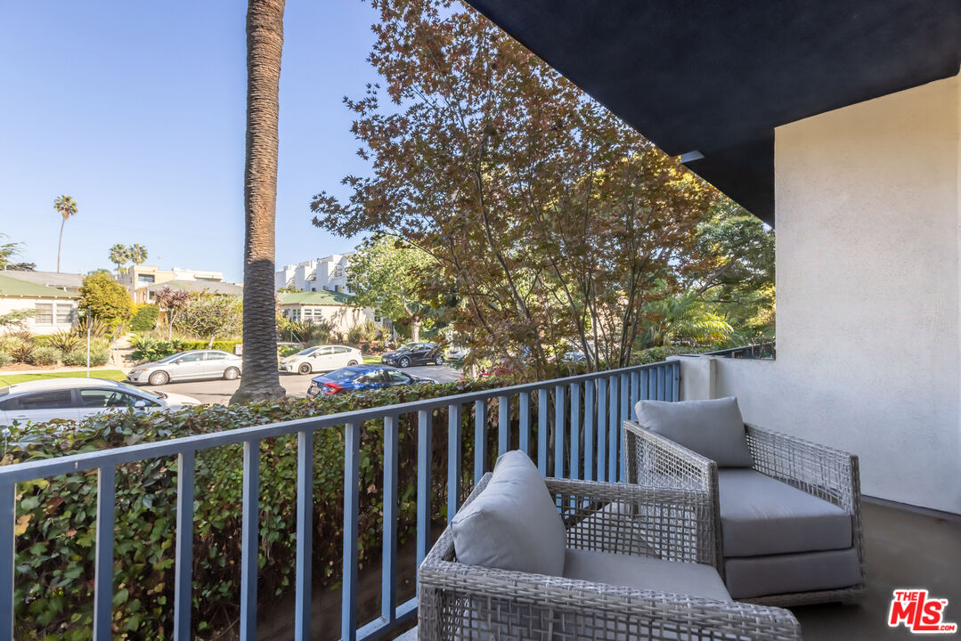 900 Euclid St Unit: 108