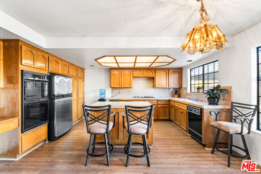 7637 Brunache St Unit: 7637