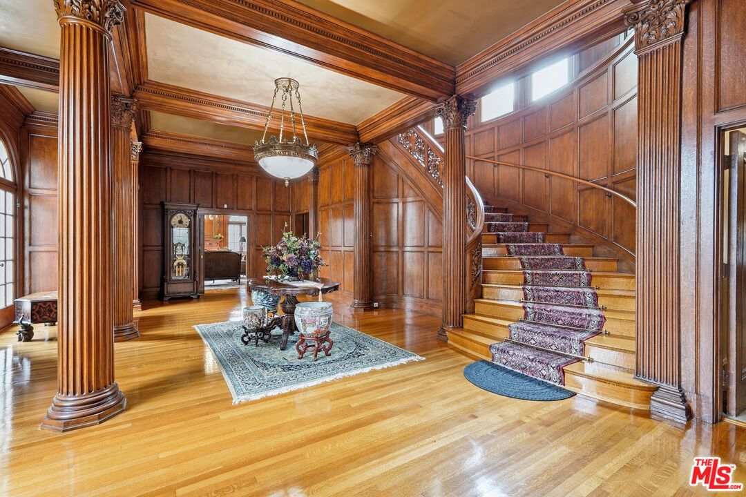 455 Lorraine Blvd