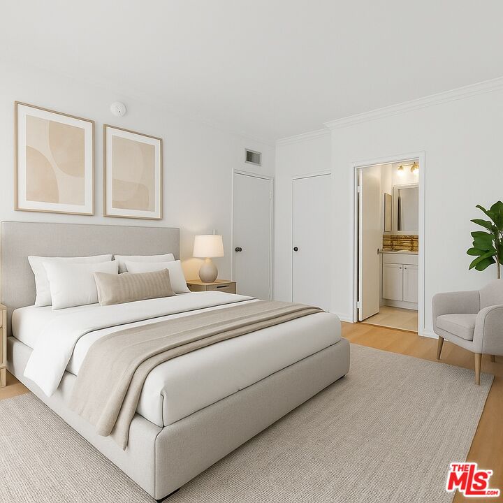 1826 Overland Ave Unit: 8