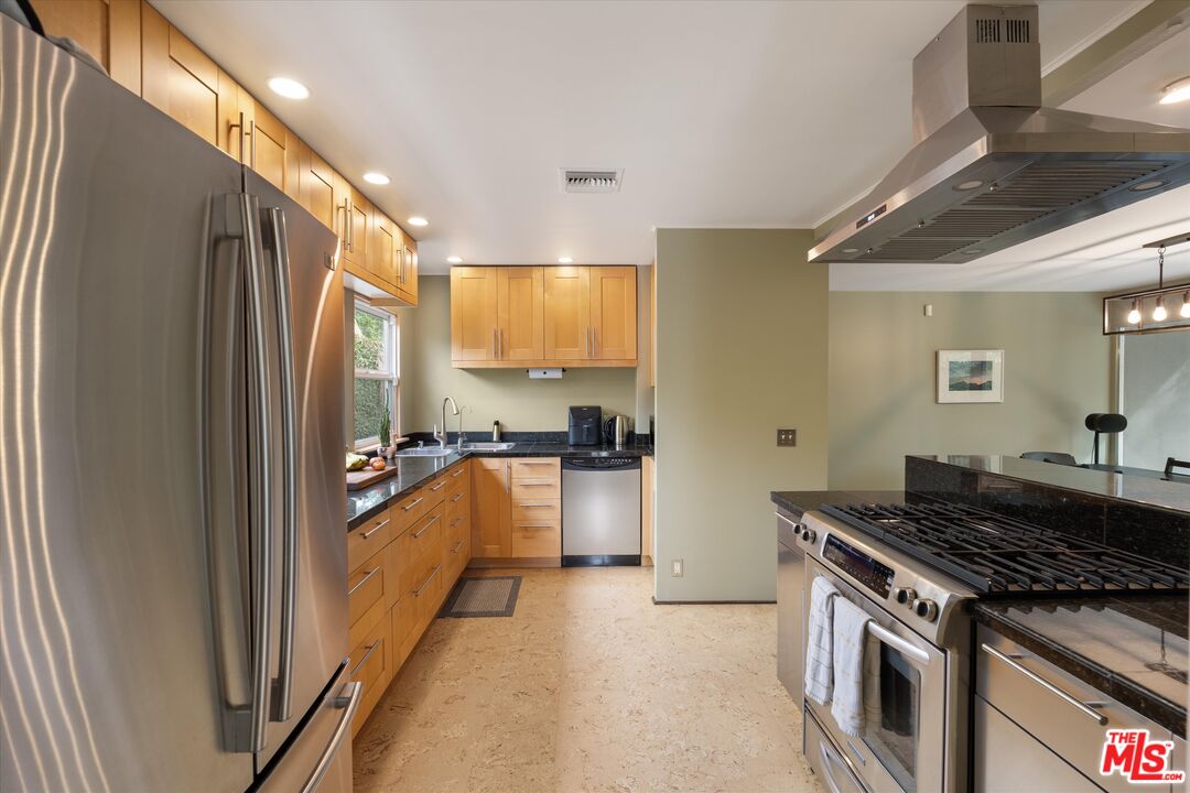 317 S Orchard Dr