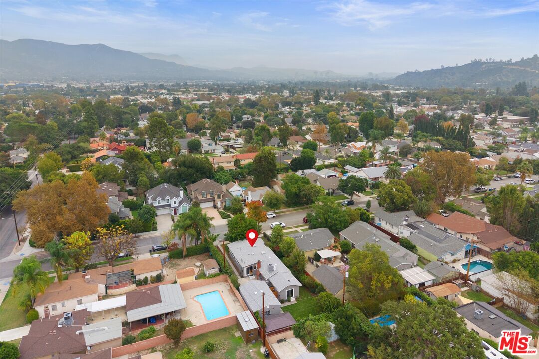 317 S Orchard Dr