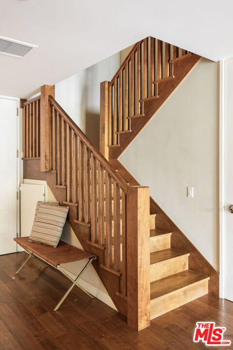 211 S Spalding Dr Unit: 105N