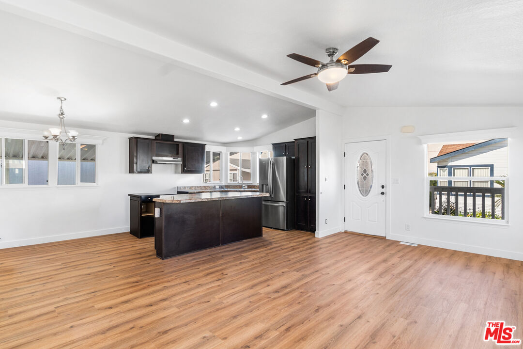 19127 Pioneer Blvd Unit: 30