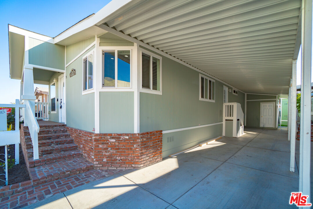 19127 Pioneer Blvd Unit: 30