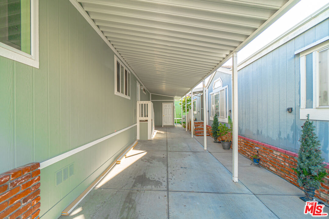 19127 Pioneer Blvd Unit: 30