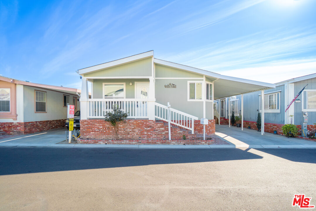 19127 Pioneer Blvd Unit: 30