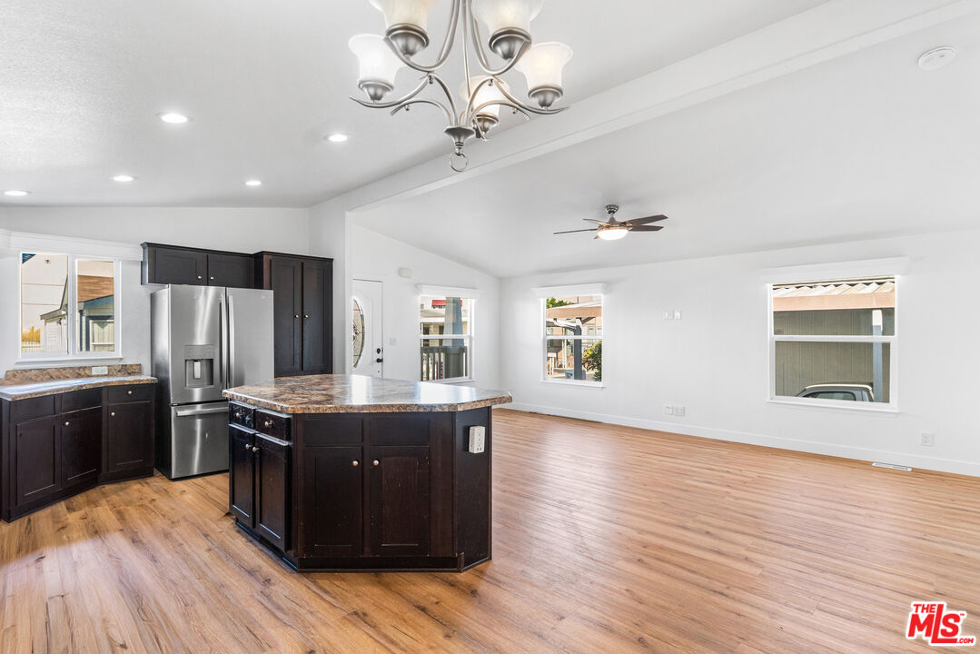 19127 Pioneer Blvd Unit: 30