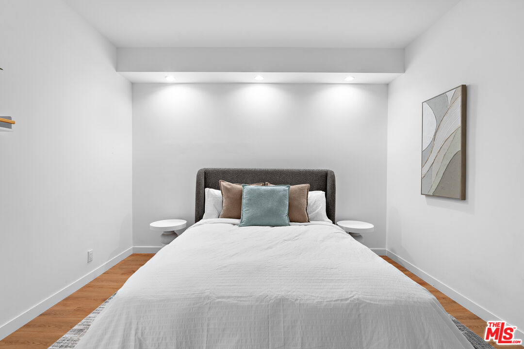 321 S San Vicente Blvd Unit: 507