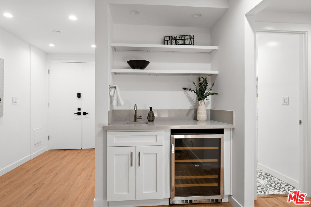 321 S San Vicente Blvd Unit: 507