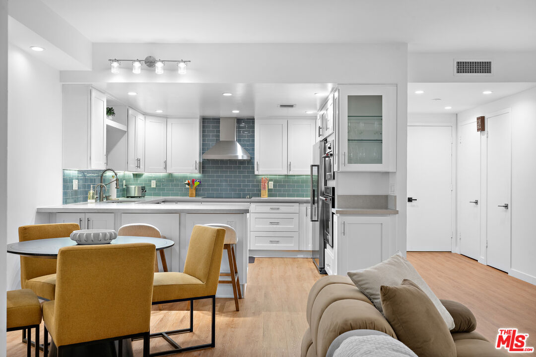 321 S San Vicente Blvd Unit: 507