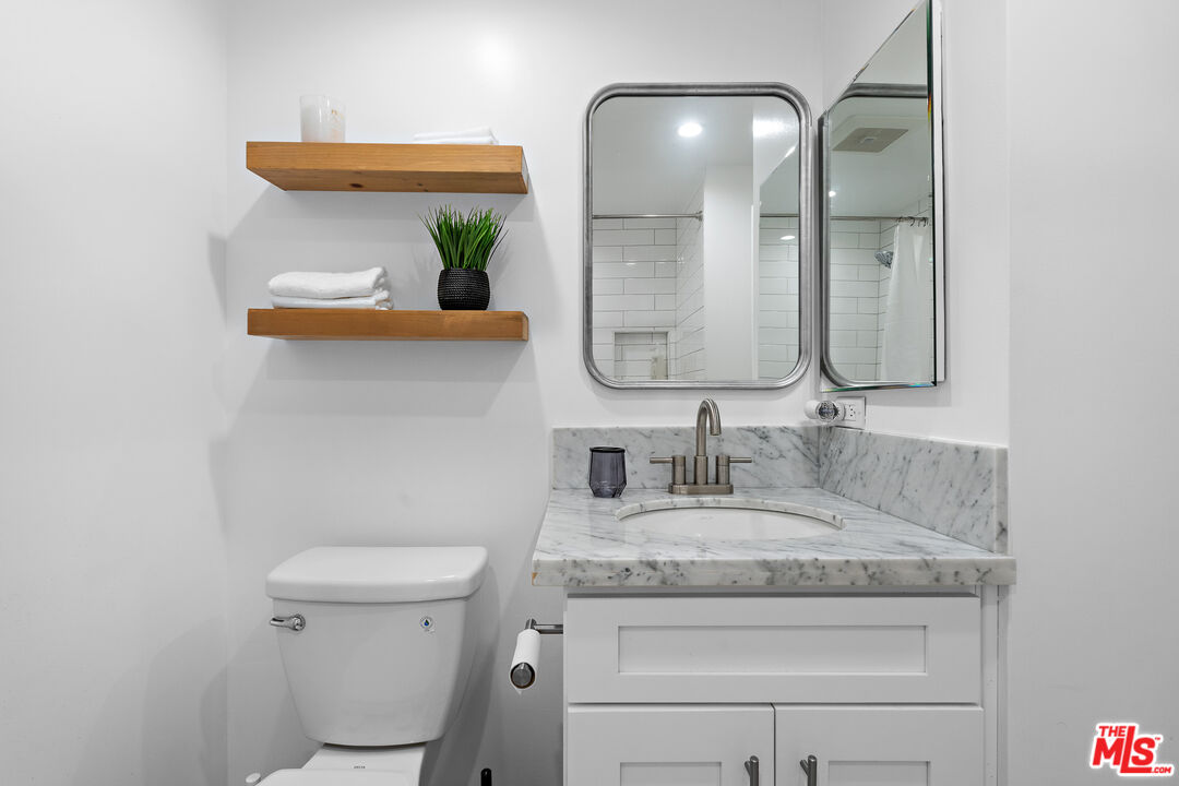 321 S San Vicente Blvd Unit: 507