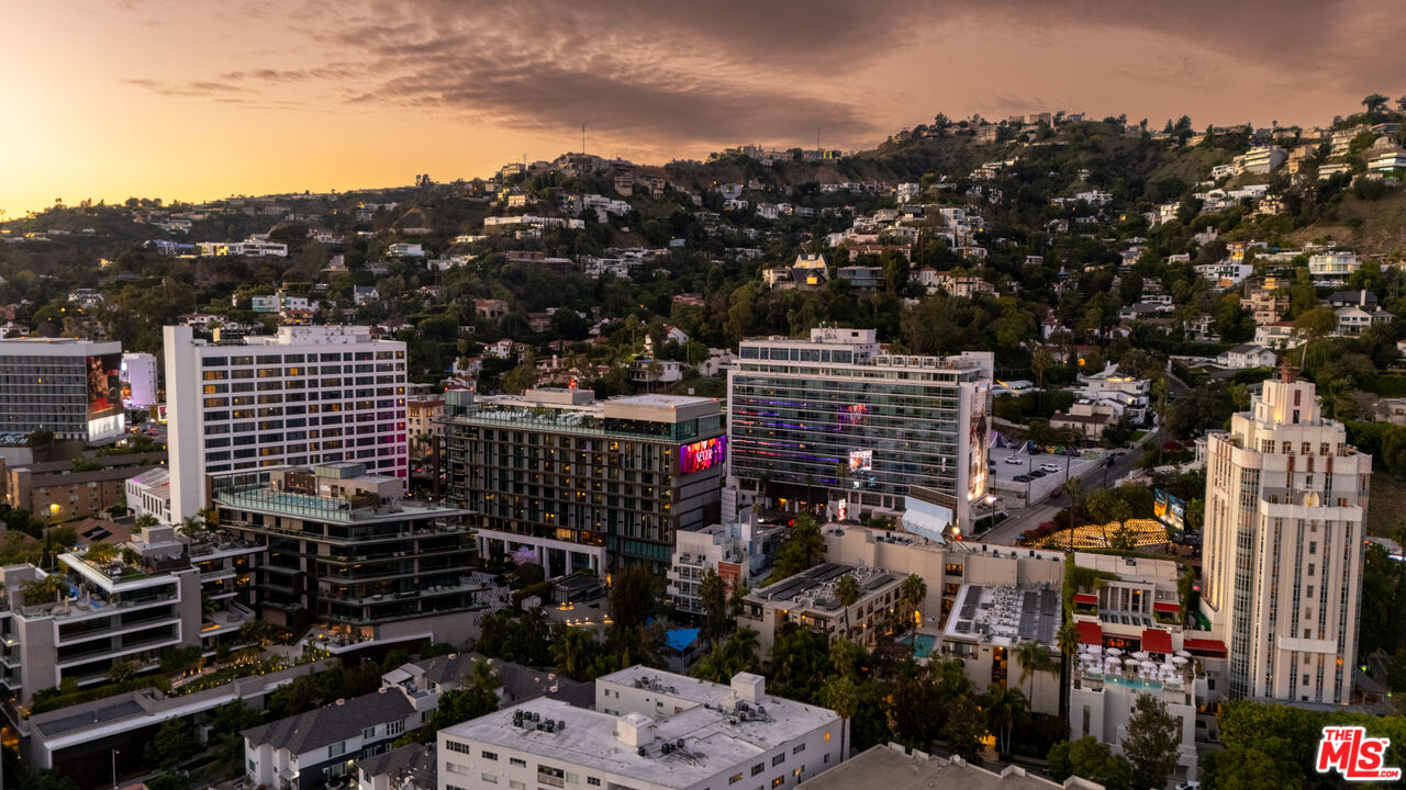 1253 N Sweetzer Ave Unit: 6