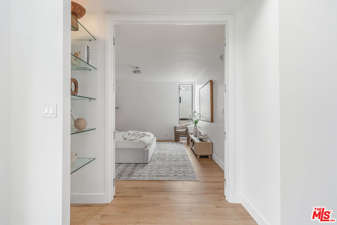 8380 Waring Ave Unit: 308