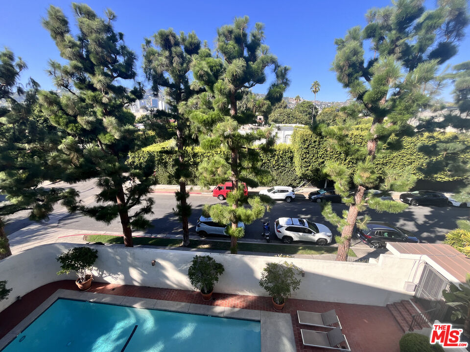 8380 Waring Ave Unit: 308