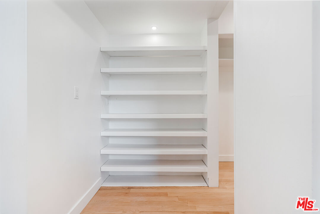 8380 Waring Ave Unit: 308