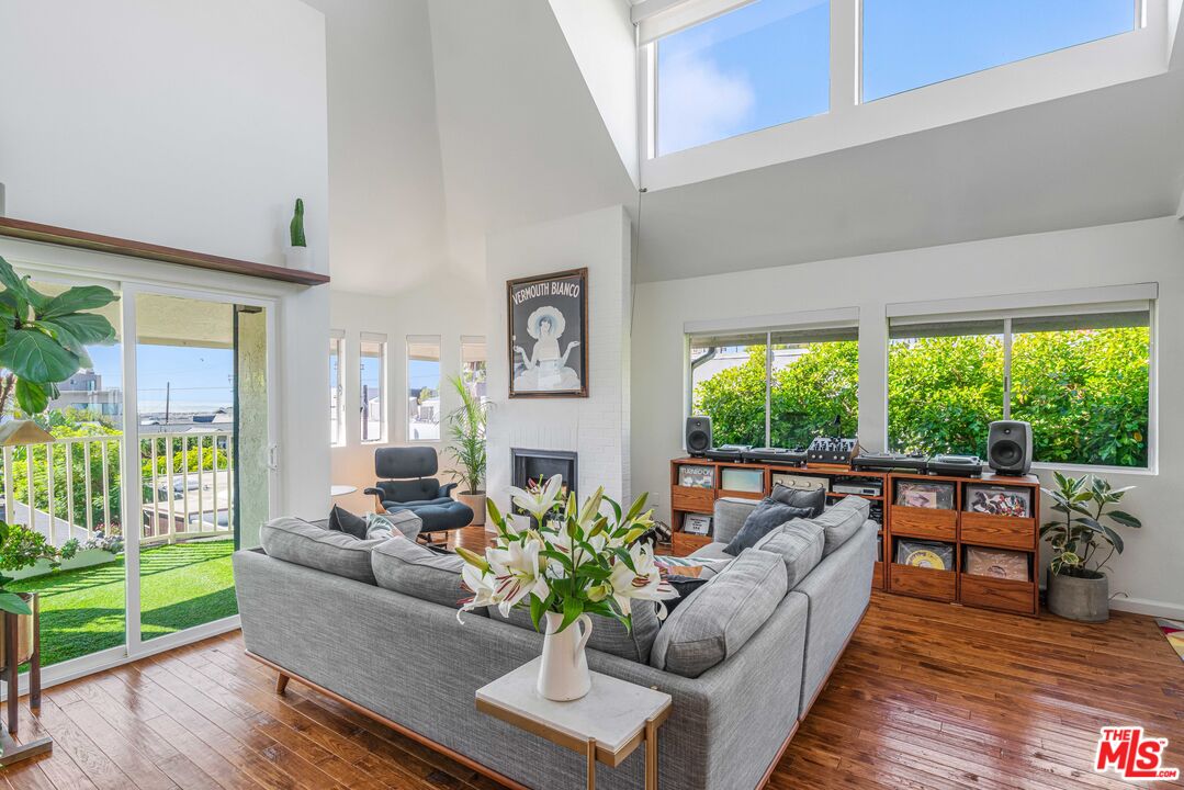 24 Westwind St Unit: C