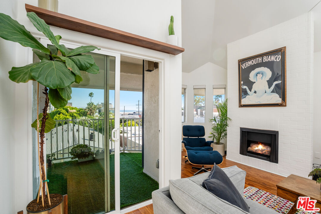 24 Westwind St Unit: C