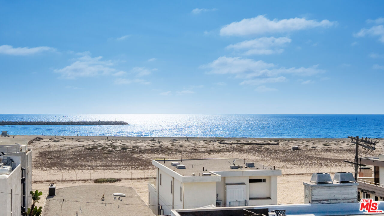 24 Westwind St Unit: C