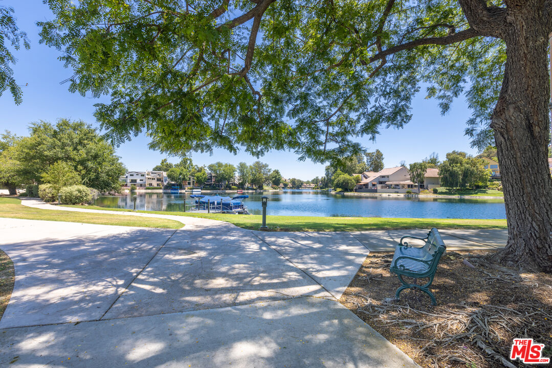 4622 Park Granada Unit: 80