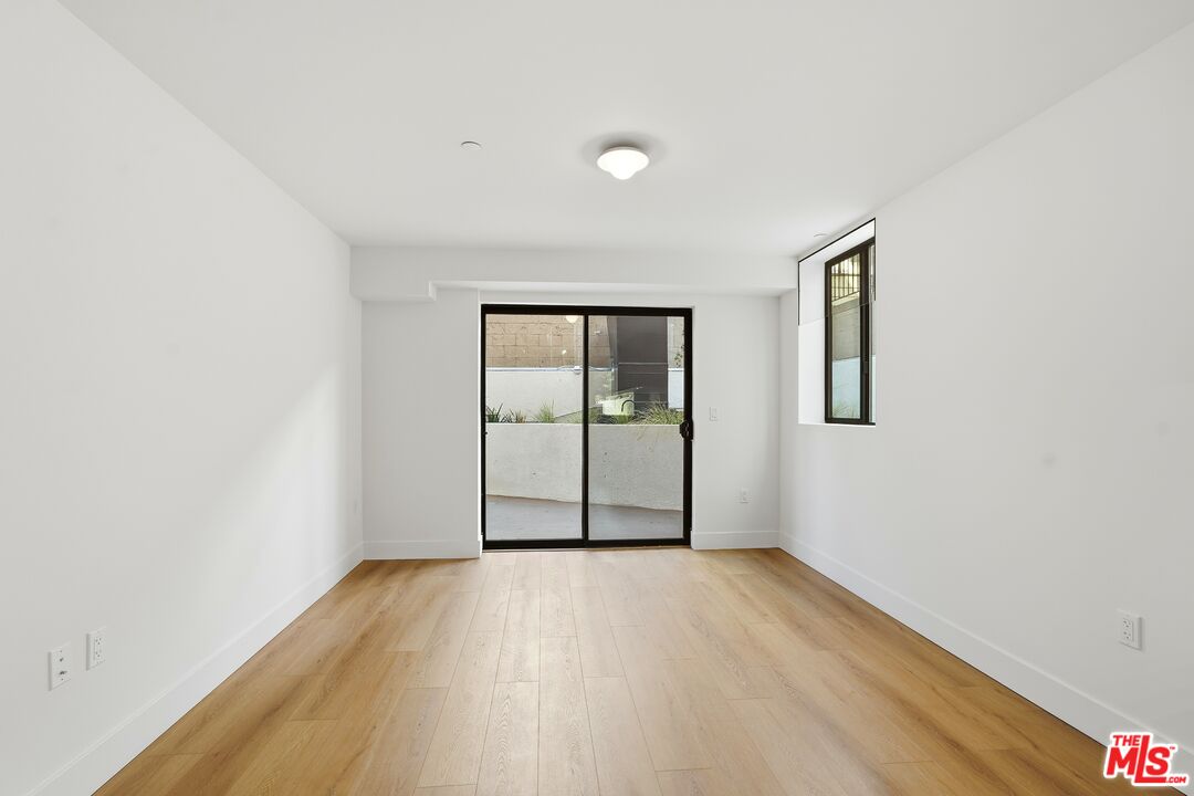 1822 Overland Ave Unit: 103