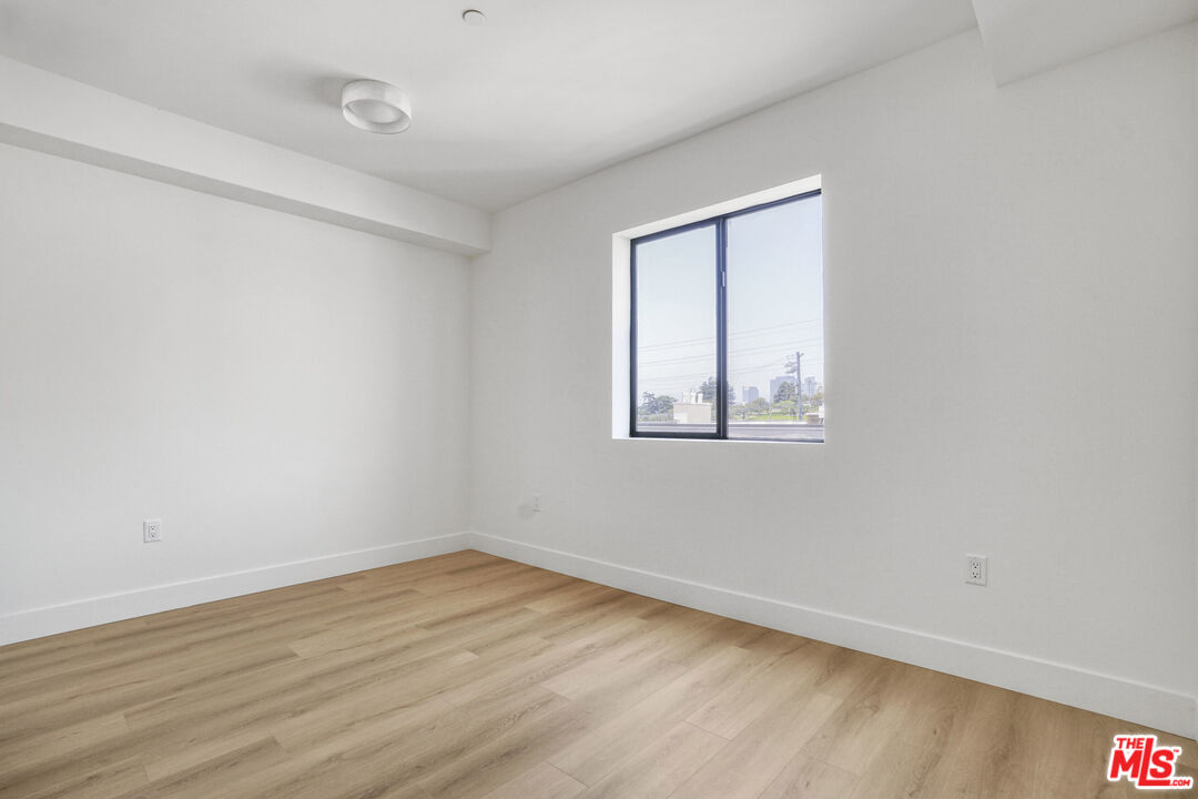 1822 Overland Ave Unit: 502