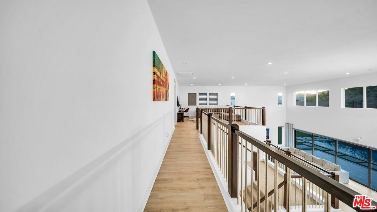 12553 N Ridgeline Rd