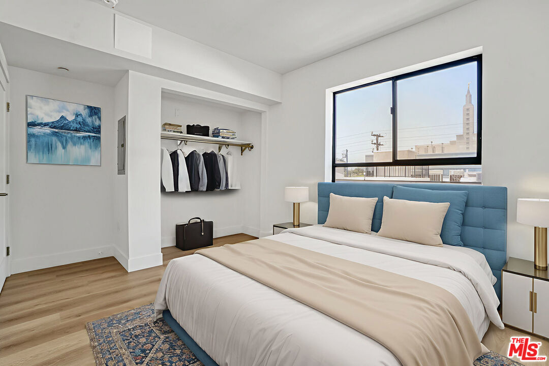 1822 Overland Ave Unit: 403