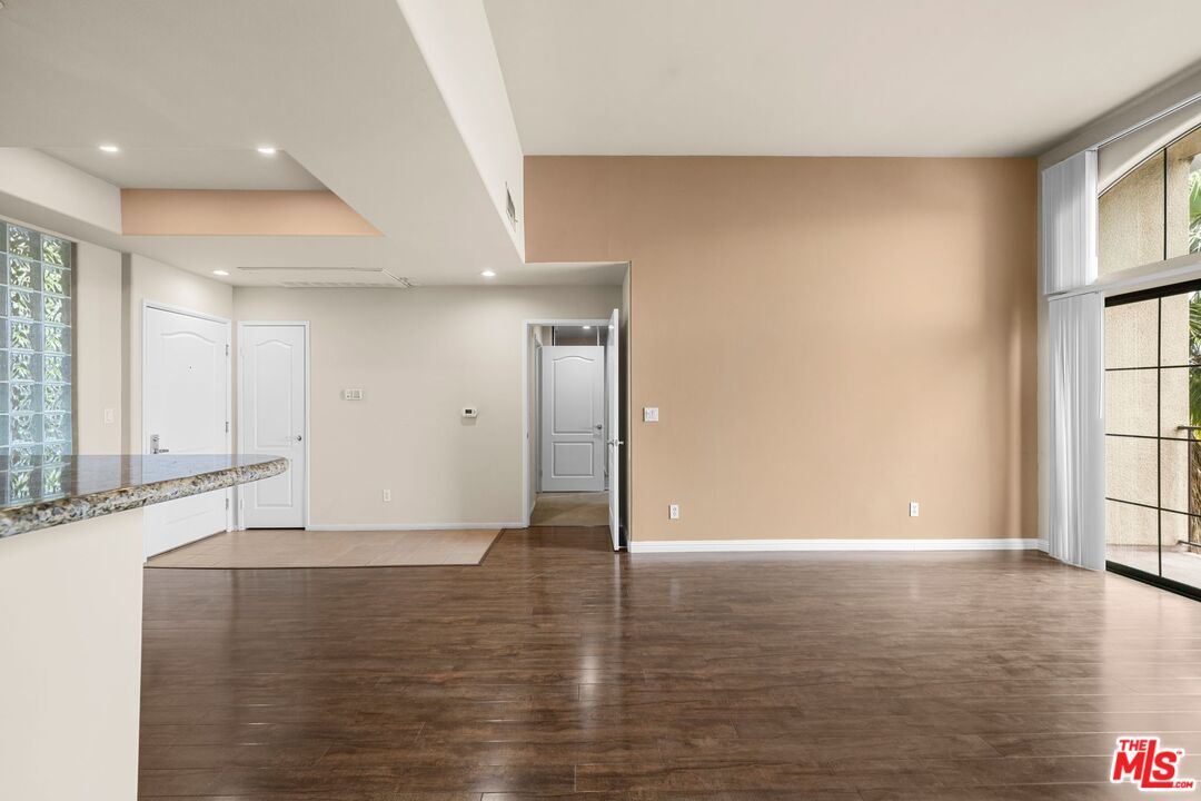 10275 Missouri Ave Unit: 202