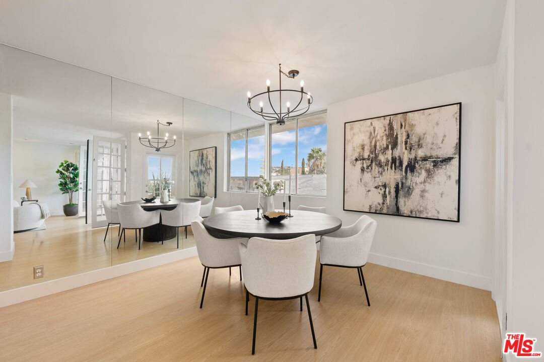 7309 E Franklin Ave Unit: 404