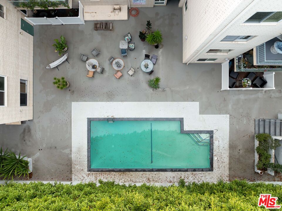 7309 E Franklin Ave Unit: 404