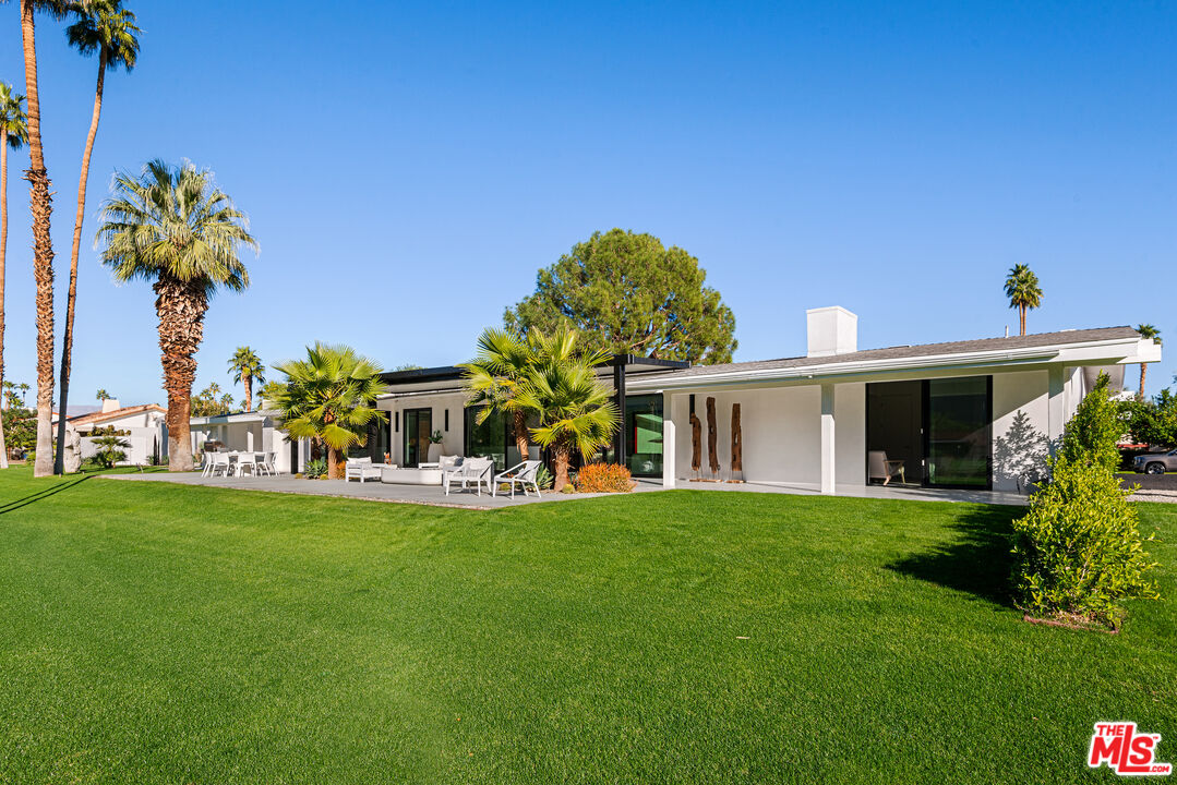 49723 Avenida Montero