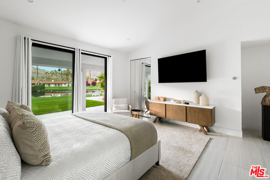 49723 Avenida Montero