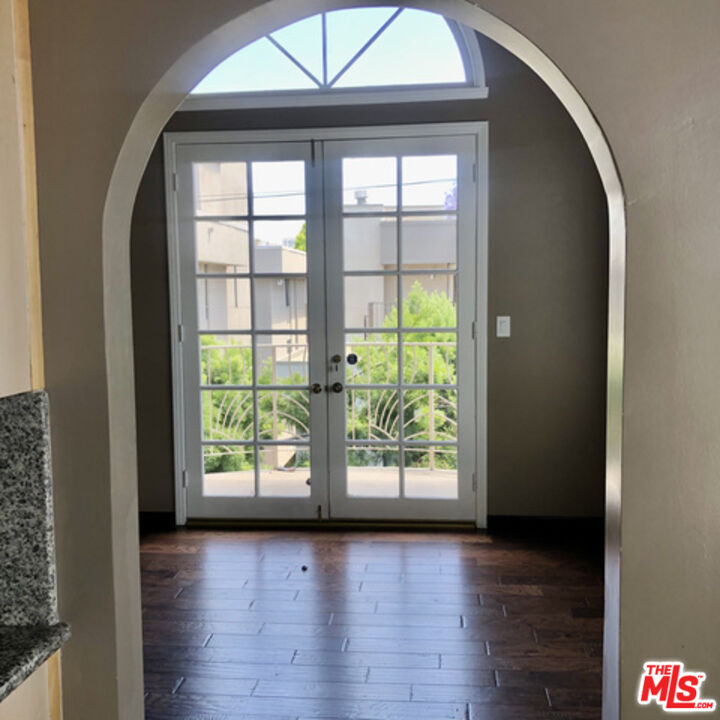 1406 Camden Ave Unit: 302